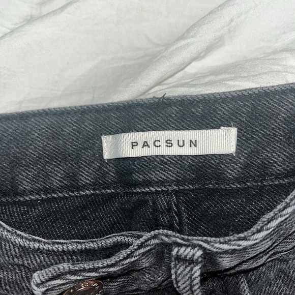Black pacsun shorts - Picture 2 of 2